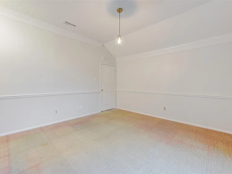 21450 Park Post Ln — Photo 28