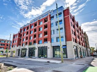 60 Springhurst Ave #309, Ottawa, ON K1S 5V7