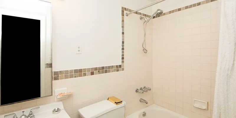 Rented by Corcoran | media 6