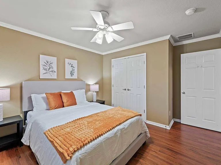 9424 Morgan Creek Dr — Photo 17