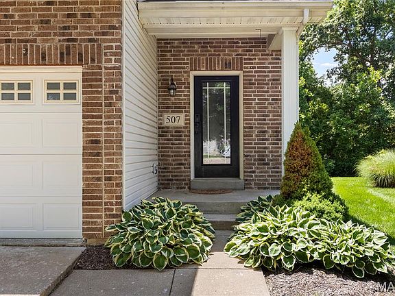 2nd image of 507 Parkgate Dr