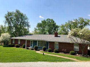 1464 Cathair Dr NW, Bolivar, OH 44612