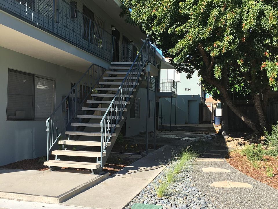 2nd image of 1124 Felspar St