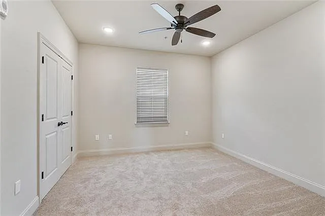 4404 Barnett St #C — Photo 13