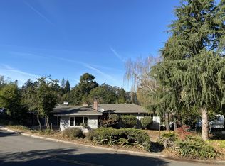 1044 Park Hills Rd, Berkeley, CA 94708