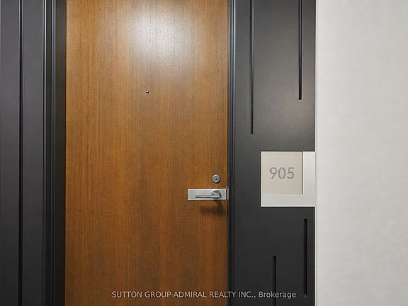 3rd image of 111 Elizabeth St #905