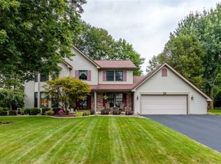 265 Bram Hall Dr, Rochester, NY 14626