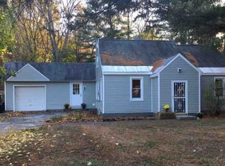 129 Heckeler Dr, Glenville, NY 12302