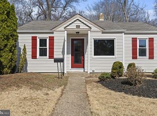 117 Lake Blvd, Lindenwold, NJ 08021