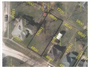 212 Crescent Dr, Macon, MO 63552