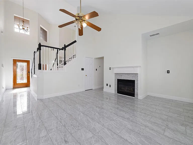 1408 S Friendswood Dr #804 — Photo 10
