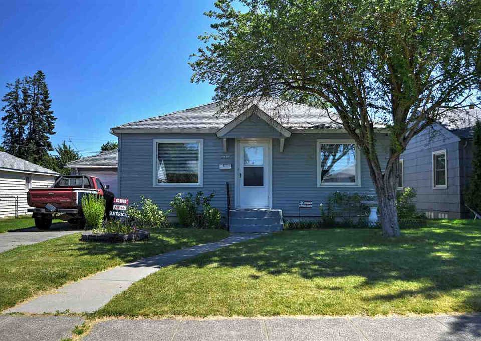 1st image of 4924 N Normandie St