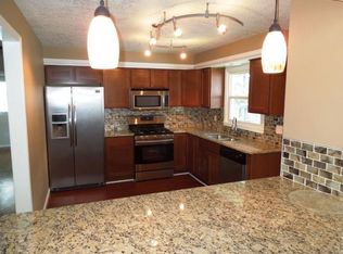 1628 Blackstone Ave S, Saint Louis Park, MN 55416