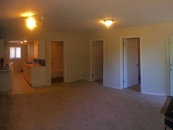 5th image of 17105 E Alki Ave