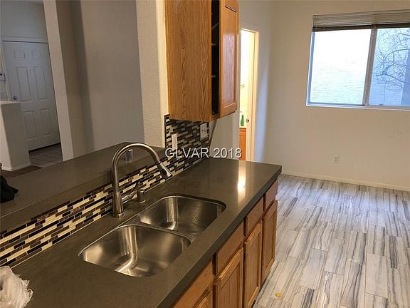 5th image of 10020 La Paca Ave