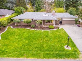 8311 Hunts Point Pl, Hunts Point, WA 98004