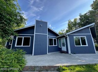 950 E Chugach View Dr, Wasilla, AK 99654