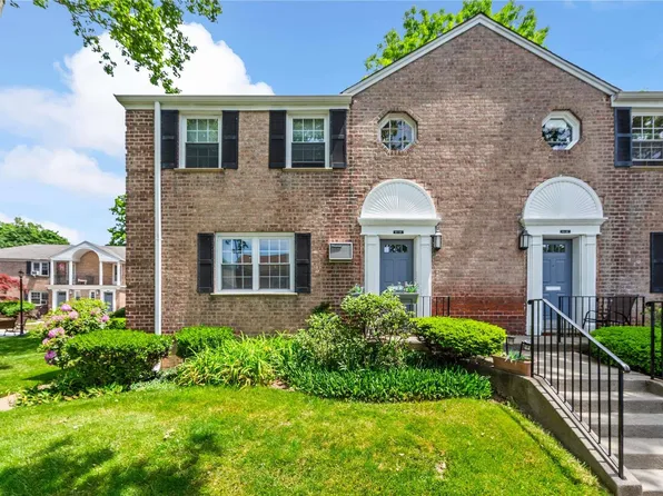 61-55 224 st #A, Bayside, NY 11364