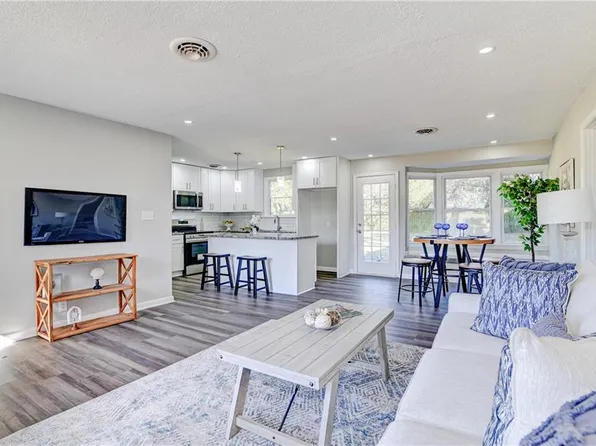 116 Rollingswood Rd, Chesapeake, VA 23325