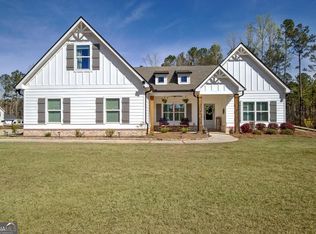 69 Al Roberts Rd, Senoia, GA 30276