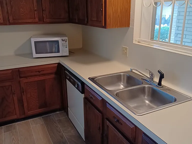 200 E Yuma Ave #26 — Photo 15