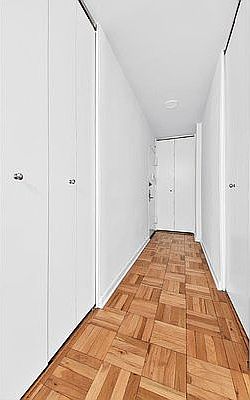 3rd image of 300 E 40th St APT 18C