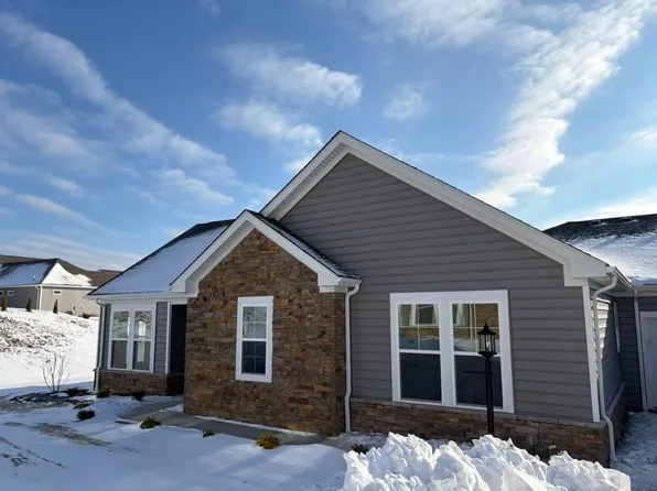 152 Village Ln, Finleyville, PA 15332