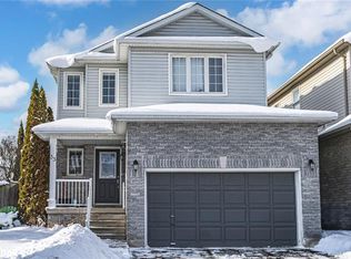 35 Lookout St, Essa, ON L0M1B4