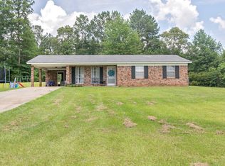 206 Vineyard Loop, Moselle, MS 39459