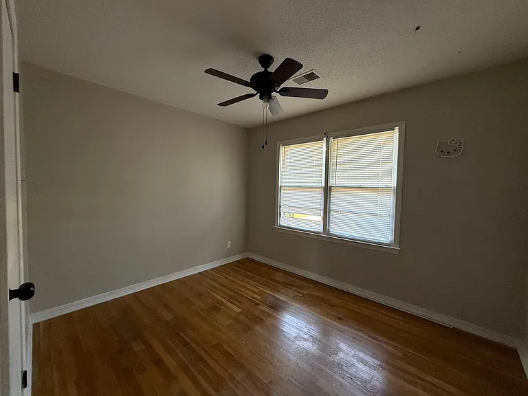 307 Union Ave — Photo 7