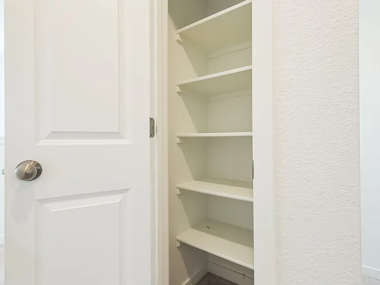 541 Byrd Aly — Photo 16