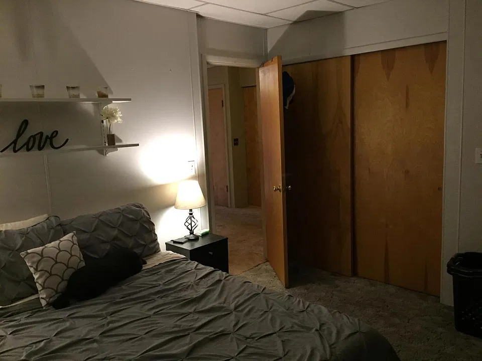 2nd Bedroom