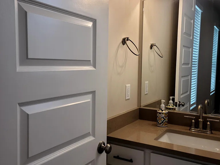 1320 W Cornstalk Ln — Photo 33