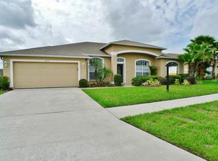 4333 Brandon Ridge Dr, Valrico, FL 33594