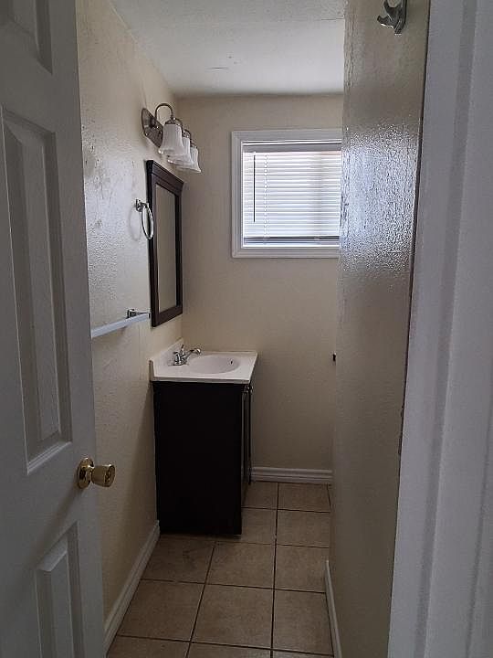 1st image of 2520 Wausau Ave