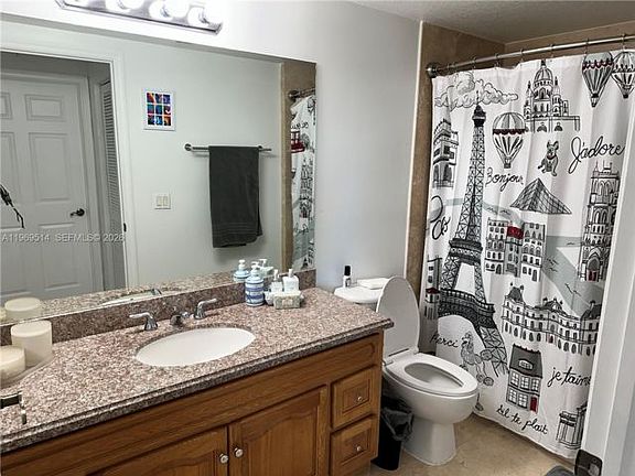 3rd image of 3530 SW 22nd St