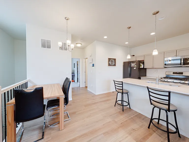 8042 Jayla Trl — Photo 12