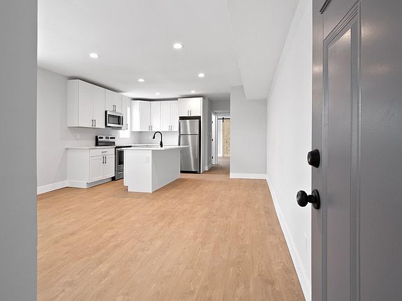 2nd image of 7263 Zephyr Pl #3