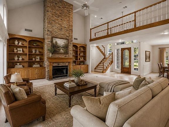 5th image of 3134 Lake Island Dr