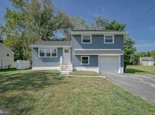 228 E Winthrop Ave, Clementon, NJ 08021