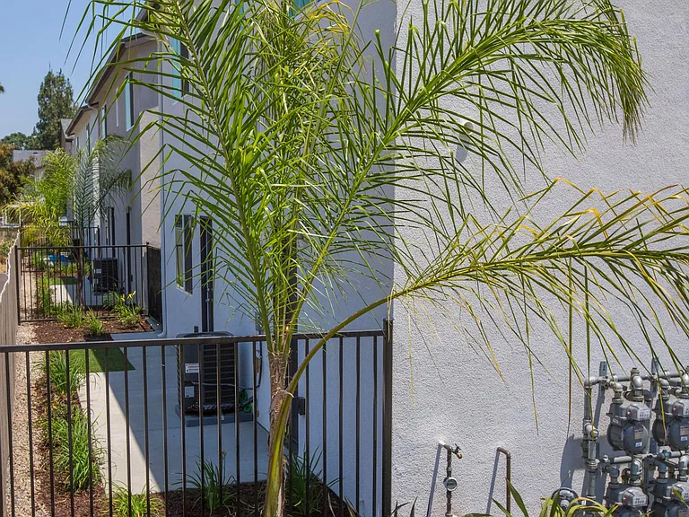 12338 Parkside St — Photo 7
