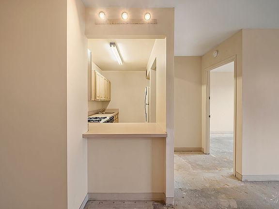 3rd image of 1901 Madison Ave APT 614