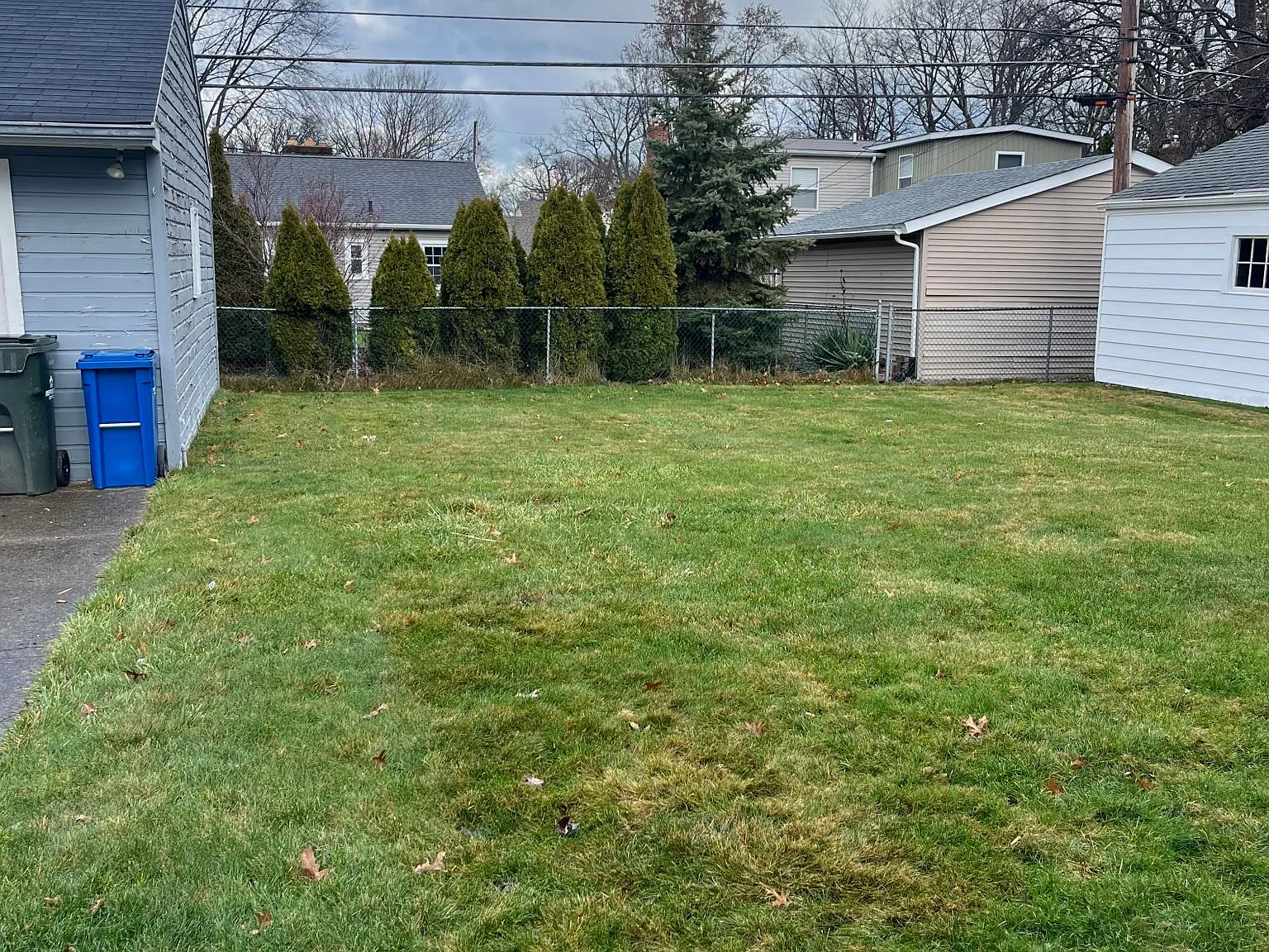 26726 Henry Rd — Photo 4