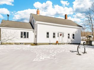 72 Shute Hill Rd, Sanbornton, NH 03269