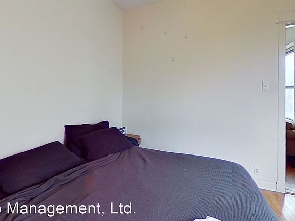 5th image of 4103 N Damen Ave #1