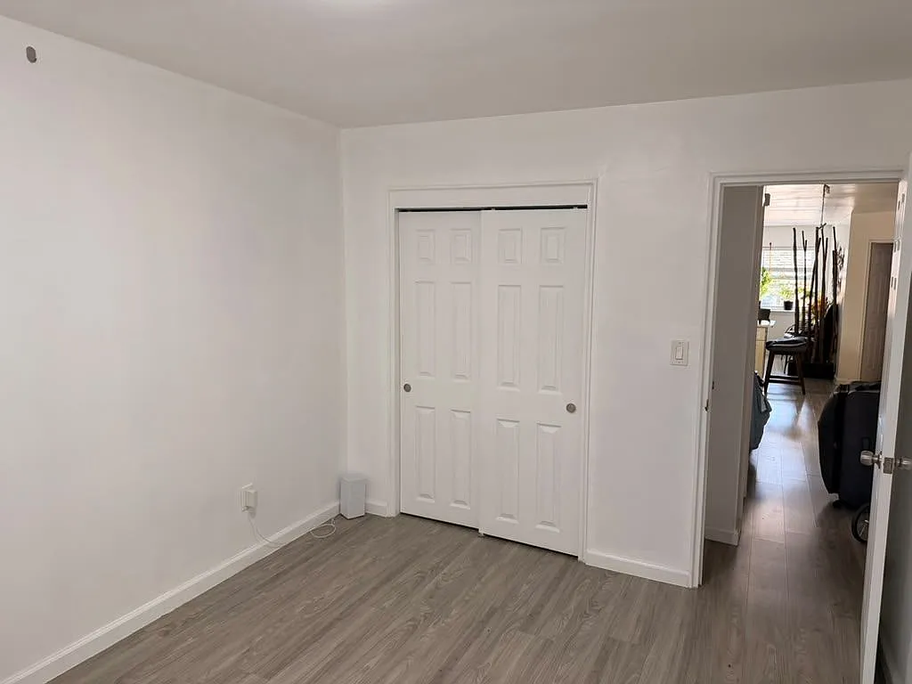 1 bed, 1.0 bath, 335 sqft, $1,350 — Photo 1
