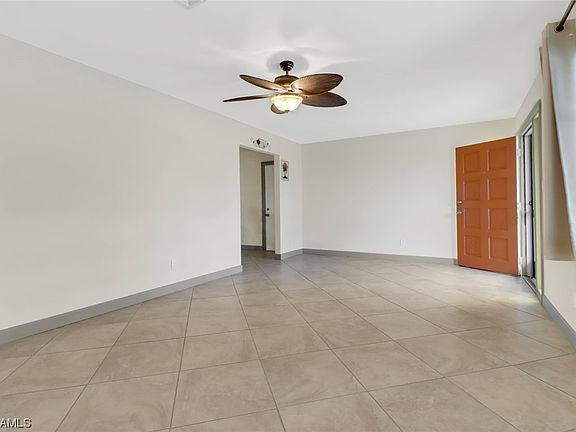 3rd image of 4625 Forest Glen Dr
