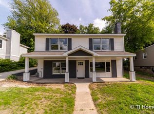 1018 Washtenaw St NE, Grand Rapids, MI 49505