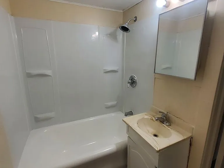 6901-6913 W. Mitchell Street - 14 Unit — Photo 10