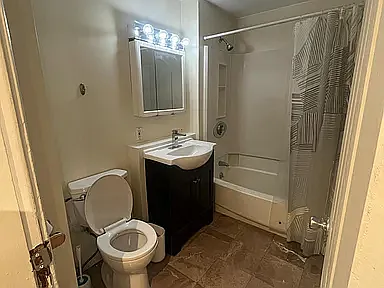 46 Middle St #3 — Photo 29